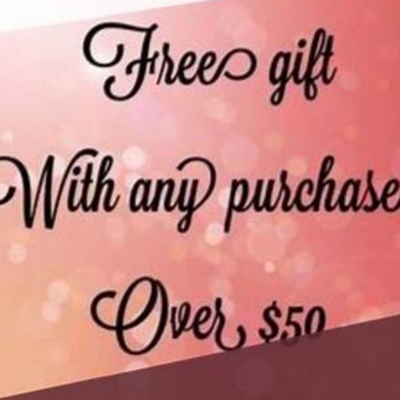 Large Handmade Feather Macrame Wall Decor:Silver/Cream,Burgundy,Black - Picture 8 of 8